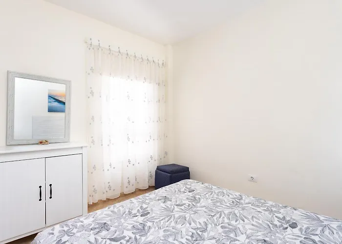 Apartament Home2book Warm Family