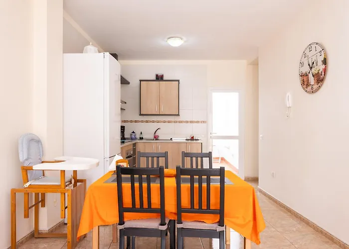 Home2book Warm Family Güimar